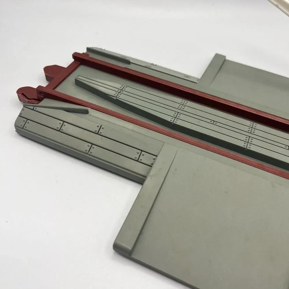 1988 Playskool Express Train Track Road Crossing Replacement Part Rerailer